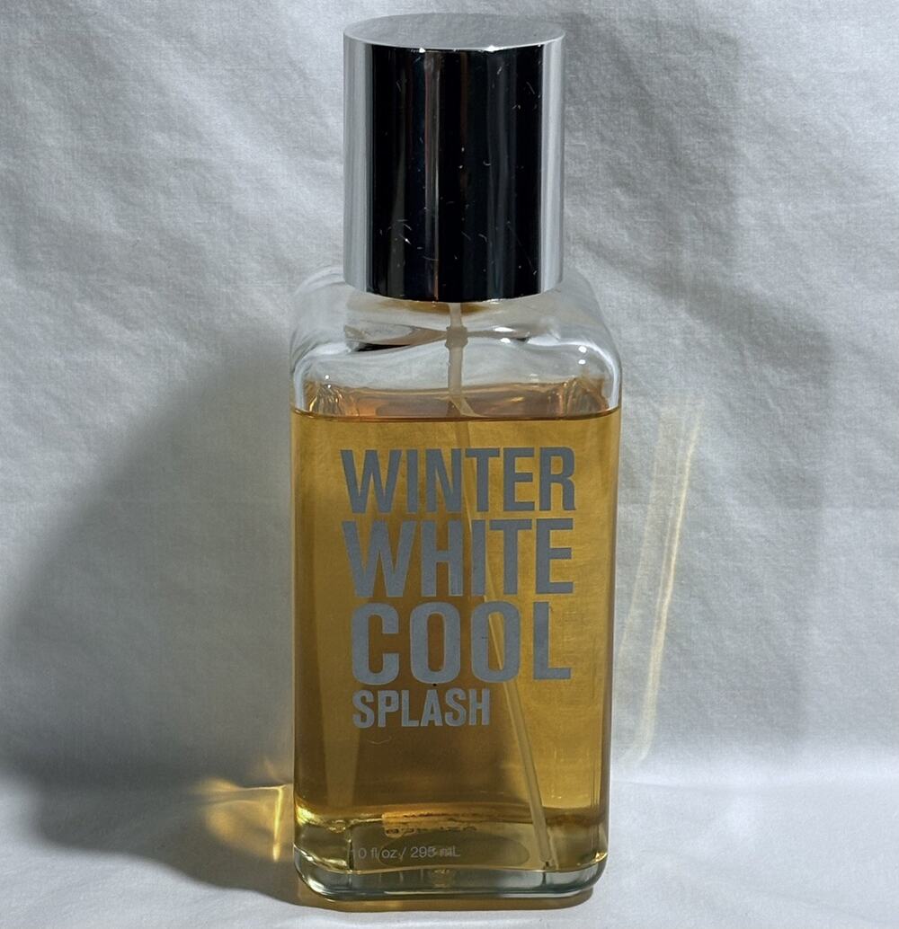 Discontinued/Rare Bath & Body Works Winter White Cool Splash 10oz Glass Bottle